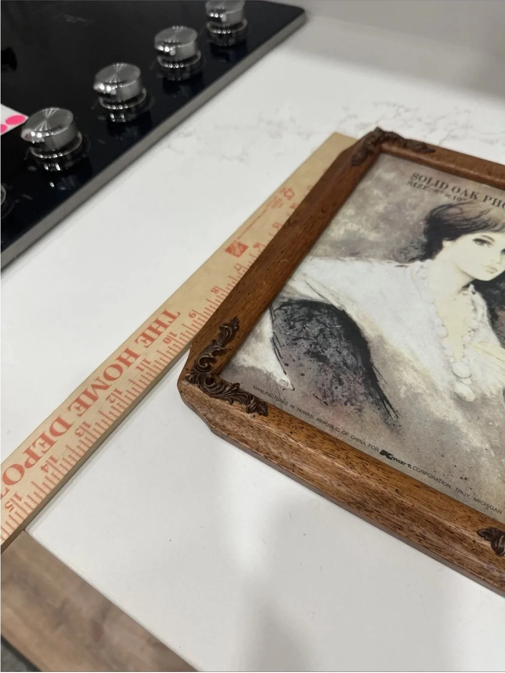 Vintage Wood Frame With Corner Embellishments Wood Back Holds An 8” X 10” Pic